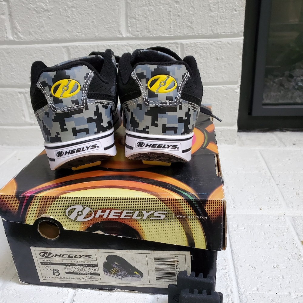 kids shoes